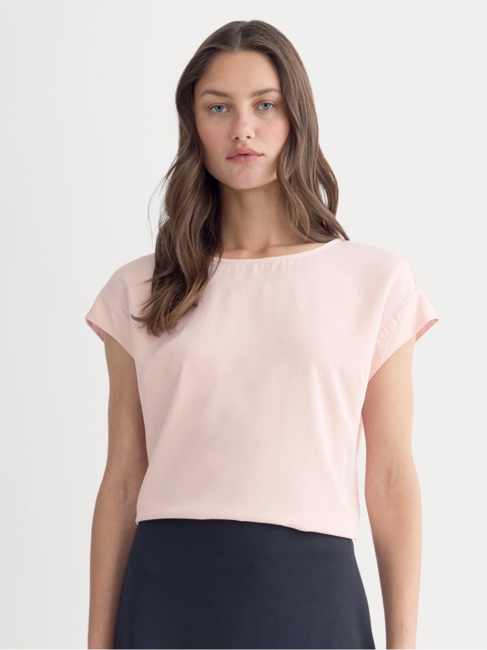 Everlane The Muscle Top in Butterlite in M